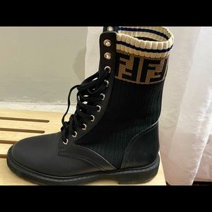 Fendi sock boots black size 8